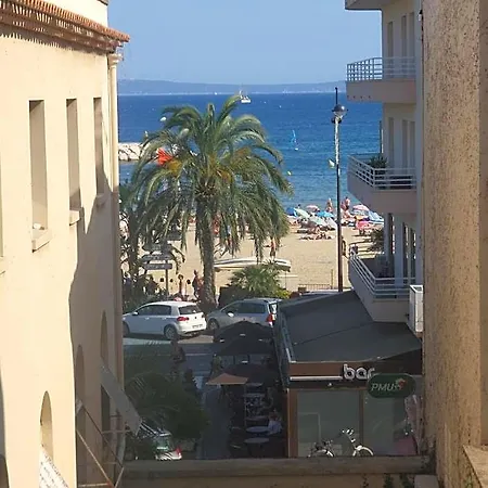Ξενοδοχείο L'oustaou Le Lavandou